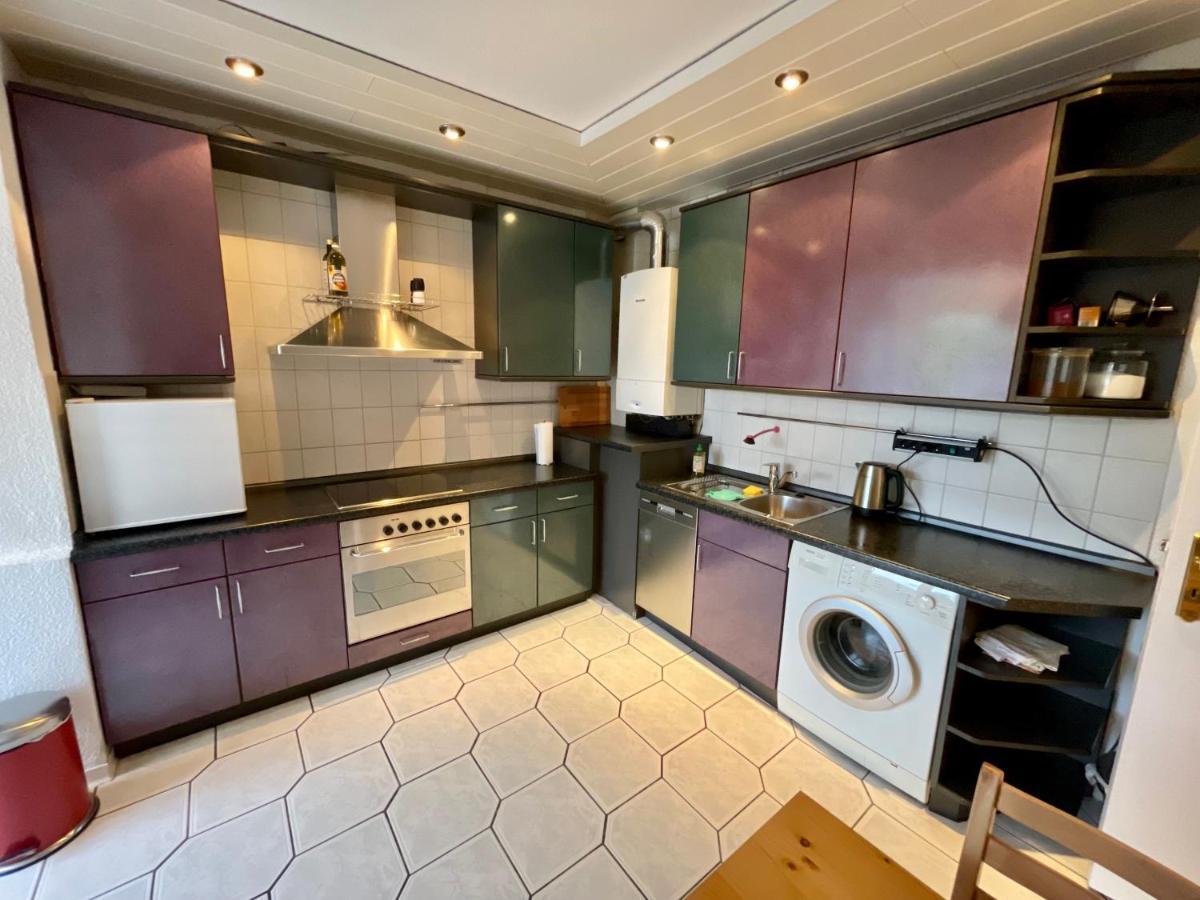 Purple Kitchen - Apartment Mit Grosser Wohnkueche 不来梅港 外观 照片